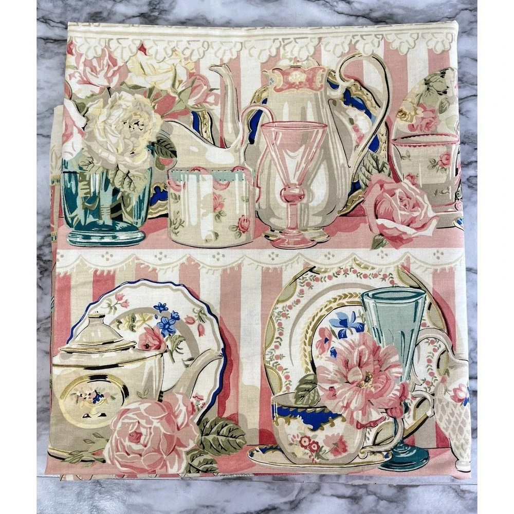 VTG Wilton Court Tea Party Tablecloth Cottage Core Romantic Birds Cotton 116X60